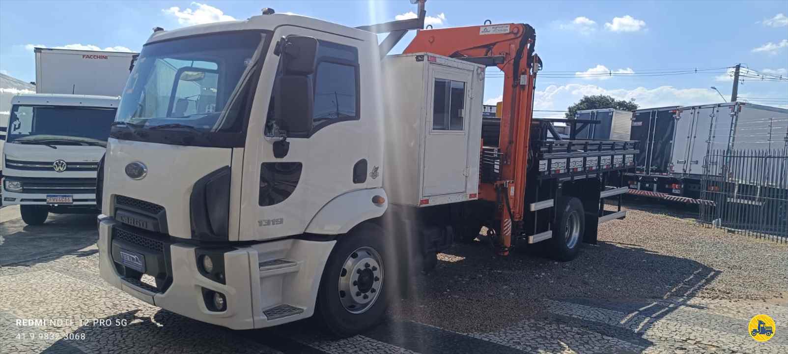 CAMINHAO FORD CARGO 1319 Guincho Munck Toco 4x2 Vieira Caminhões CURITIBA PARANÁ PR